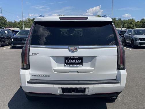 2016 Cadillac Escalade Platinum