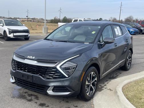 2025 Kia Sportage EX