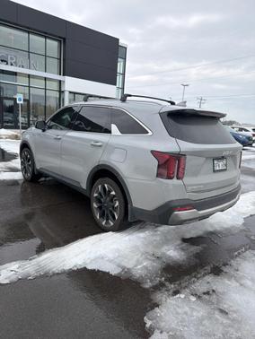 2025 Kia Sorento EX