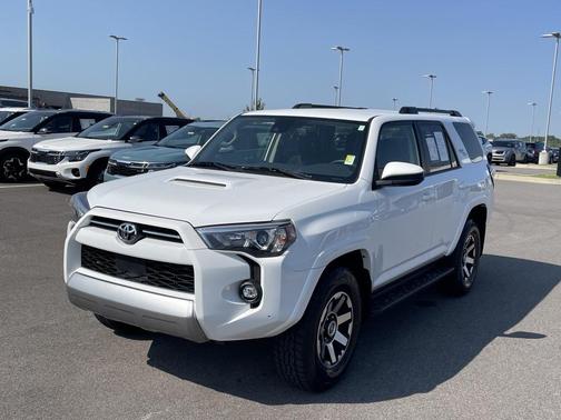 2024 Toyota 4Runner TRD Off Road