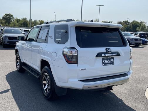 2024 Toyota 4Runner TRD Off Road