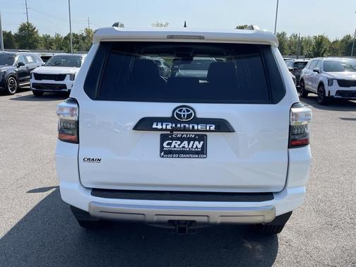 2024 Toyota 4Runner TRD Off Road