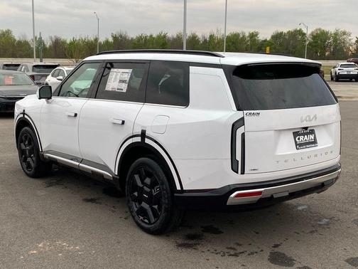 Glacial White Pearl 2027 Kia Telluride Hybrid SX