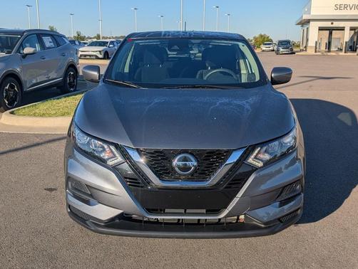 2022 Nissan Rogue Sport S