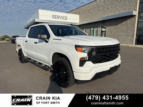 2024 Chevrolet Silverado 1500 Custom