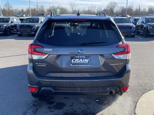 2024 Subaru Forester Premium