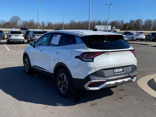 2024 Kia Sportage LX