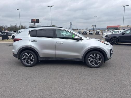 2022 Kia Sportage EX