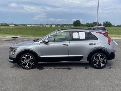 2023 Kia Niro Touring