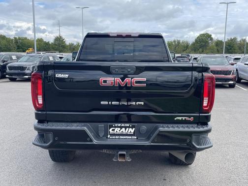 2022 GMC Sierra 2500 AT4