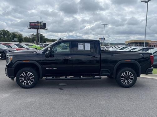 2022 GMC Sierra 2500 AT4