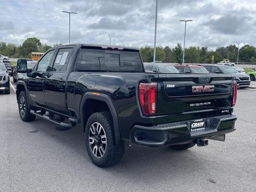 2022 GMC Sierra 2500 AT4