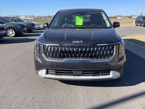 2025 Kia Carnival LXS