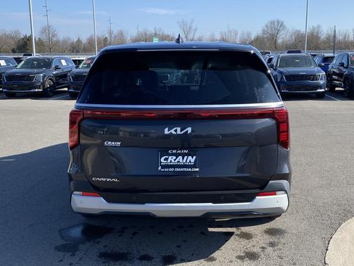 2025 Kia Carnival LXS