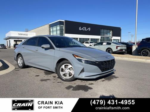 2021 Hyundai ELANTRA SE