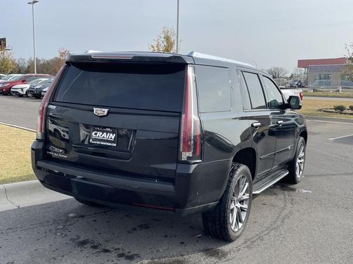 2020 Cadillac Escalade Premium Luxury