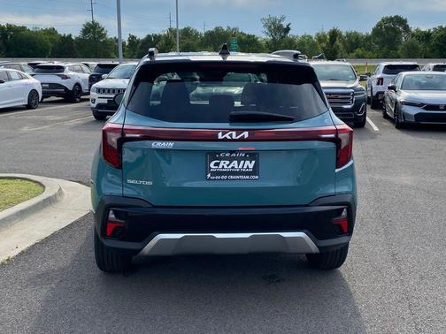 Black 2026 Kia Seltos S