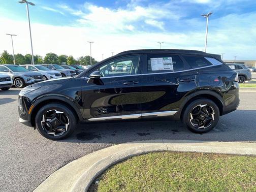 Ebony Black 2026 Kia Sportage EX