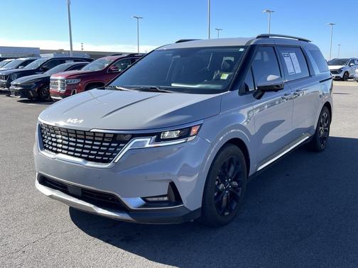 2024 Kia Carnival SX