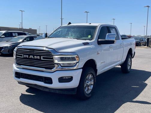 2024 RAM 2500 Laramie Crew Cab 4x4 6'4' Box