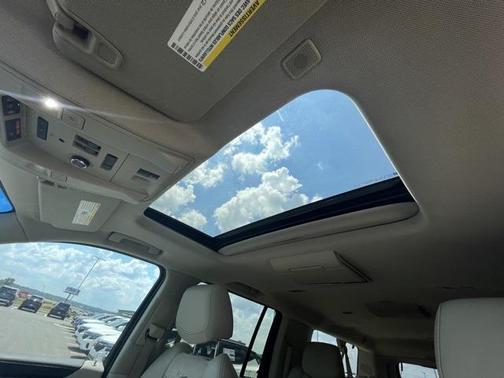 2019 Cadillac Escalade ESV Luxury