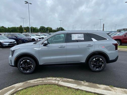 Gray 2026 Kia Sorento S