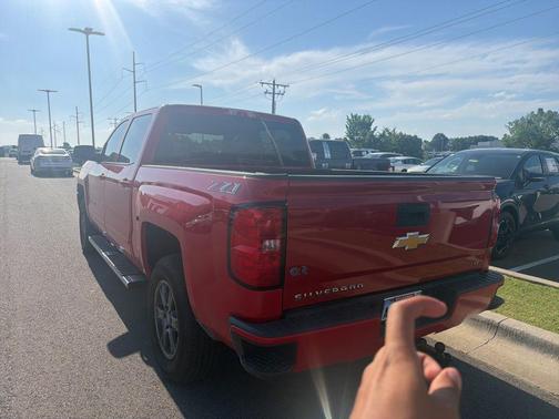 Red 2018 Chevrolet Silverado 1500 2LT