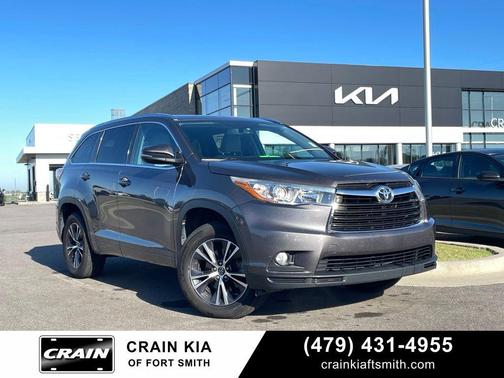 Predawn Gray Mica 2016 Toyota Highlander XLE