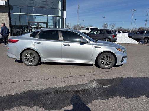 2019 Kia Optima LX