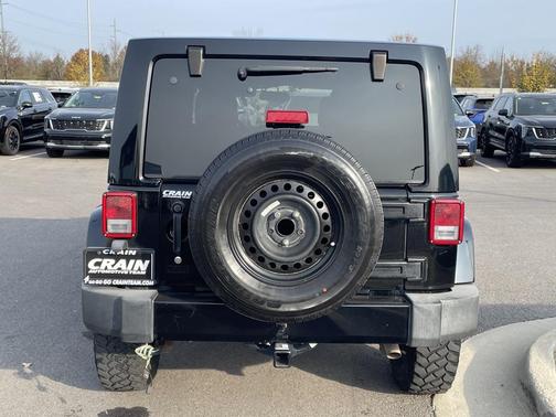 2016 Jeep Wrangler Unlimited Sahara