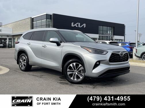 2024 Toyota Highlander XLE