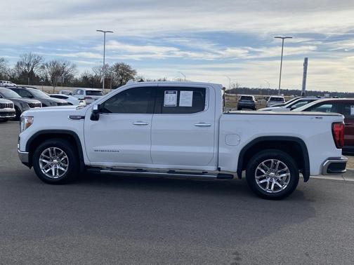 2022 GMC Sierra 1500 SLT