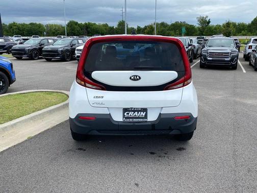 Snow White Pearl 2021 Kia Soul LX