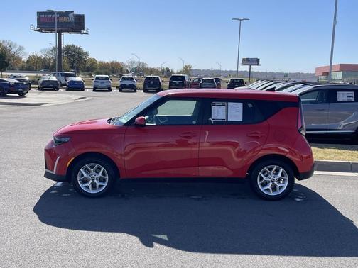 2024 Kia Soul LX