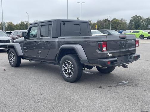 2024 Jeep Gladiator Sport S