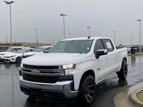 Summit White 2020 Chevrolet Silverado 1500 LT