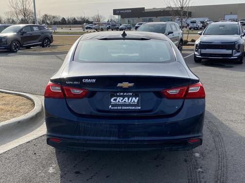 2017 Chevrolet Malibu 1LS