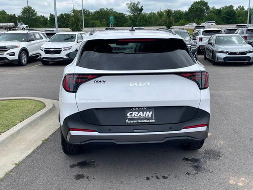 White Pearl 2026 Kia Sportage EX