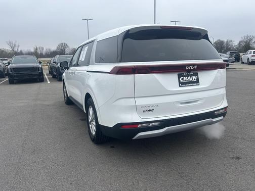 2023 Kia Carnival LX
