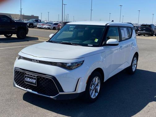 2024 Kia Soul LX