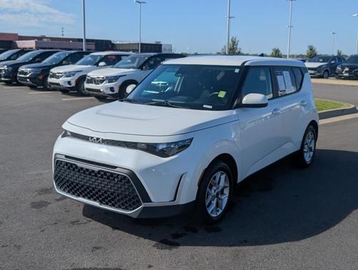 2023 Kia Soul LX