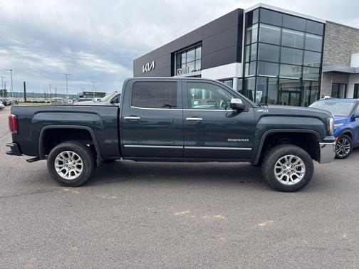Dark Slate Metallic 2018 GMC Sierra 1500 SLT