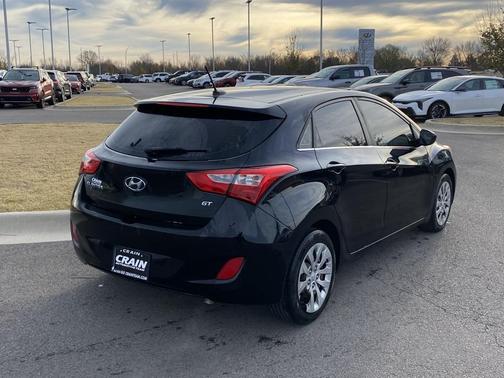 2016 Hyundai Elantra GT Base