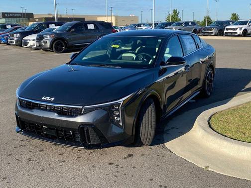 Interstellar Gr 2026 Kia K4 GT-Line