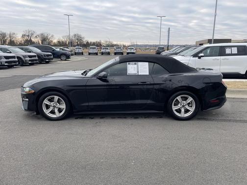 2020 Ford Mustang EcoBoost