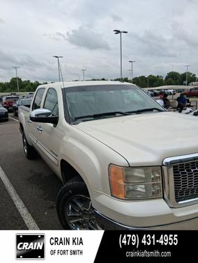 White Diamond Clearcoat 2011 GMC Sierra 1500 SLE