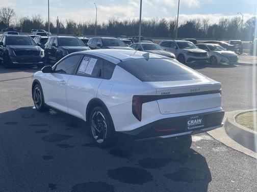 2025 Kia K4 EX