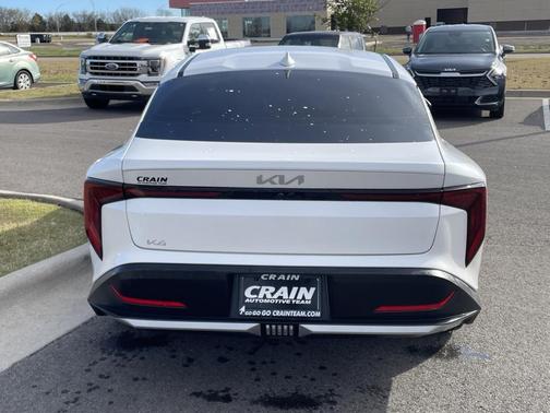 2025 Kia K4 EX