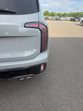 Gray 2024 Kia Telluride SX Prestige X-Line