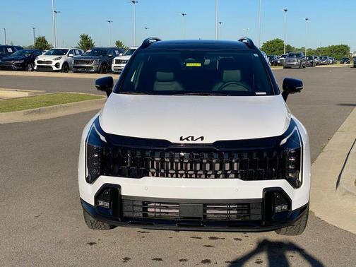 Glacier White Pearl 2026 Kia Sportage S